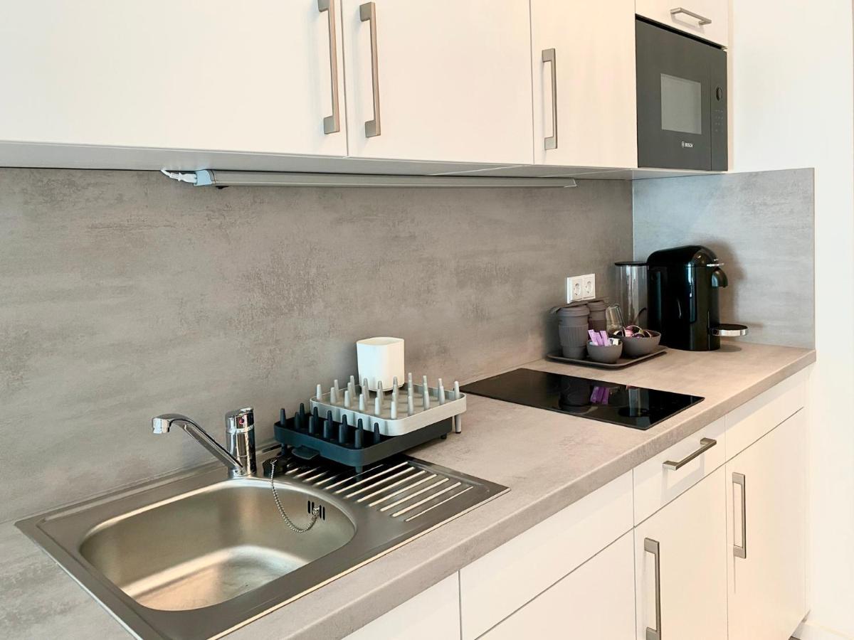 Modernes Apartment, Terrasse Und Garten Am Lilienthalpark Im Suedwesten Berlins 外观 照片