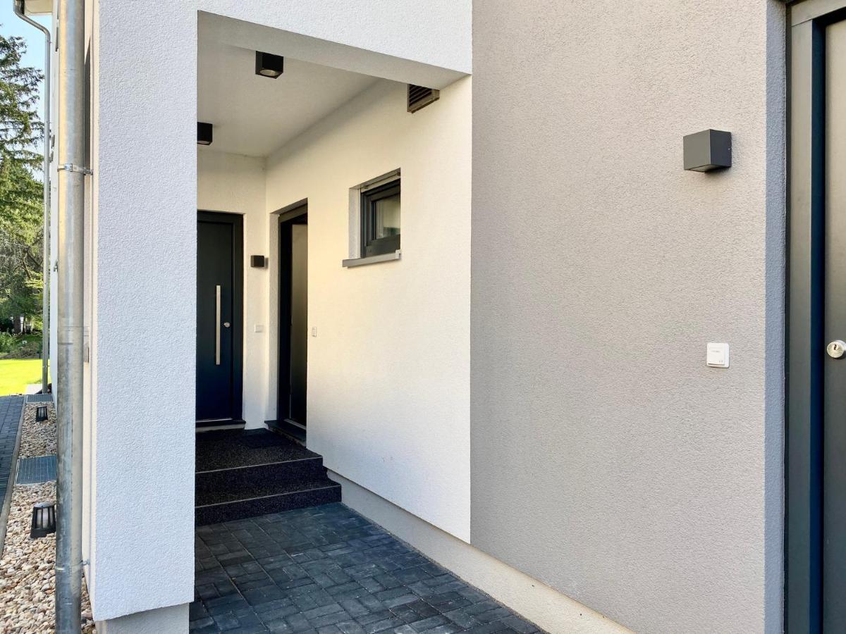 Modernes Apartment, Terrasse Und Garten Am Lilienthalpark Im Suedwesten Berlins 外观 照片