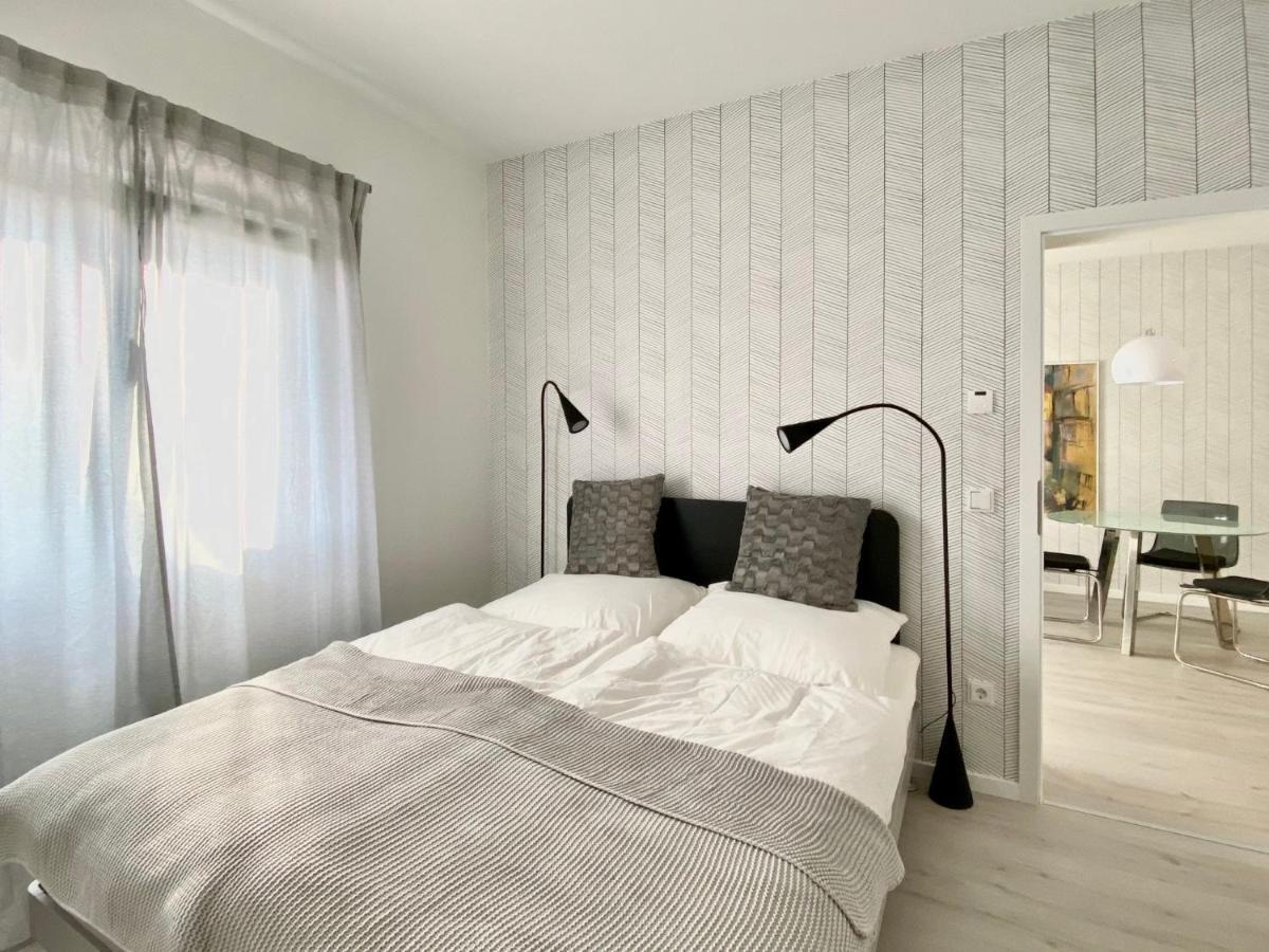 Modernes Apartment, Terrasse Und Garten Am Lilienthalpark Im Suedwesten Berlins 外观 照片